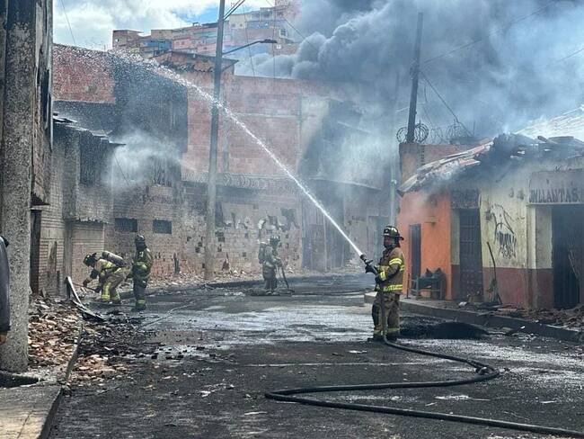 ¿Qué causó el voraz incendio en Meissen que consumió 40 viviendas en Bogotá?