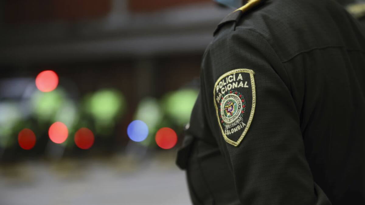Presidente pide capturar a los responsables de la muerte de dos policías en Bogotá
