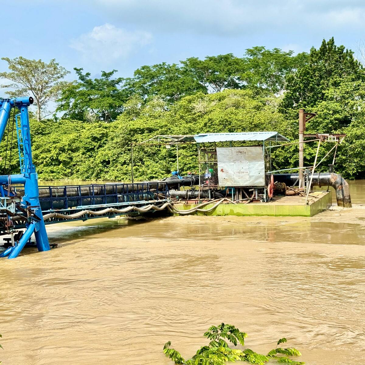 Material flotante en el río Sinú habría afectado operación del acueducto en 5 municipios de Córdoba