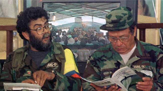 Por su parte, Rodrigo Londoño, líder del partido político de la Farc, aprovechó esta fecha para homenajear a su antiguo comandante. Foto: Getty Images
