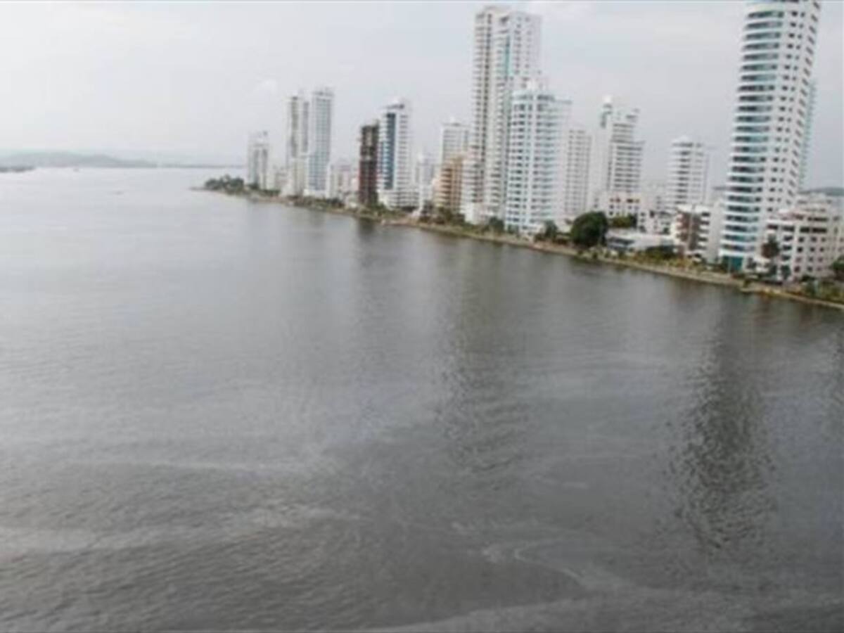 Advierten sobre posible contaminación del Canal de Dique y la Bahía de Cartagena
