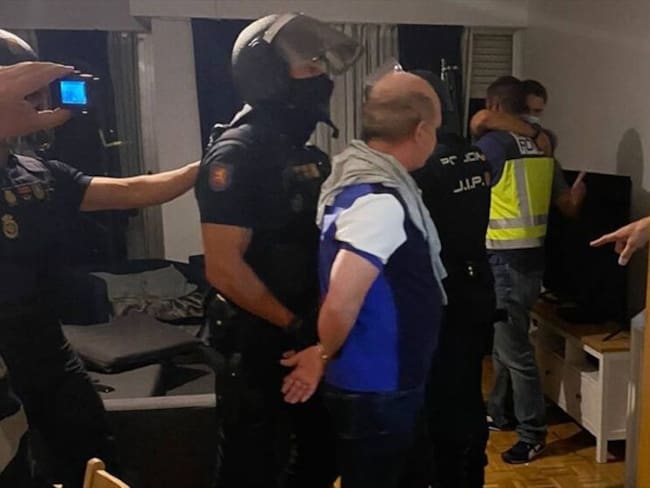 Detienen en España a Hugo Armando Carvajal. Foto: Twitter Policía de España