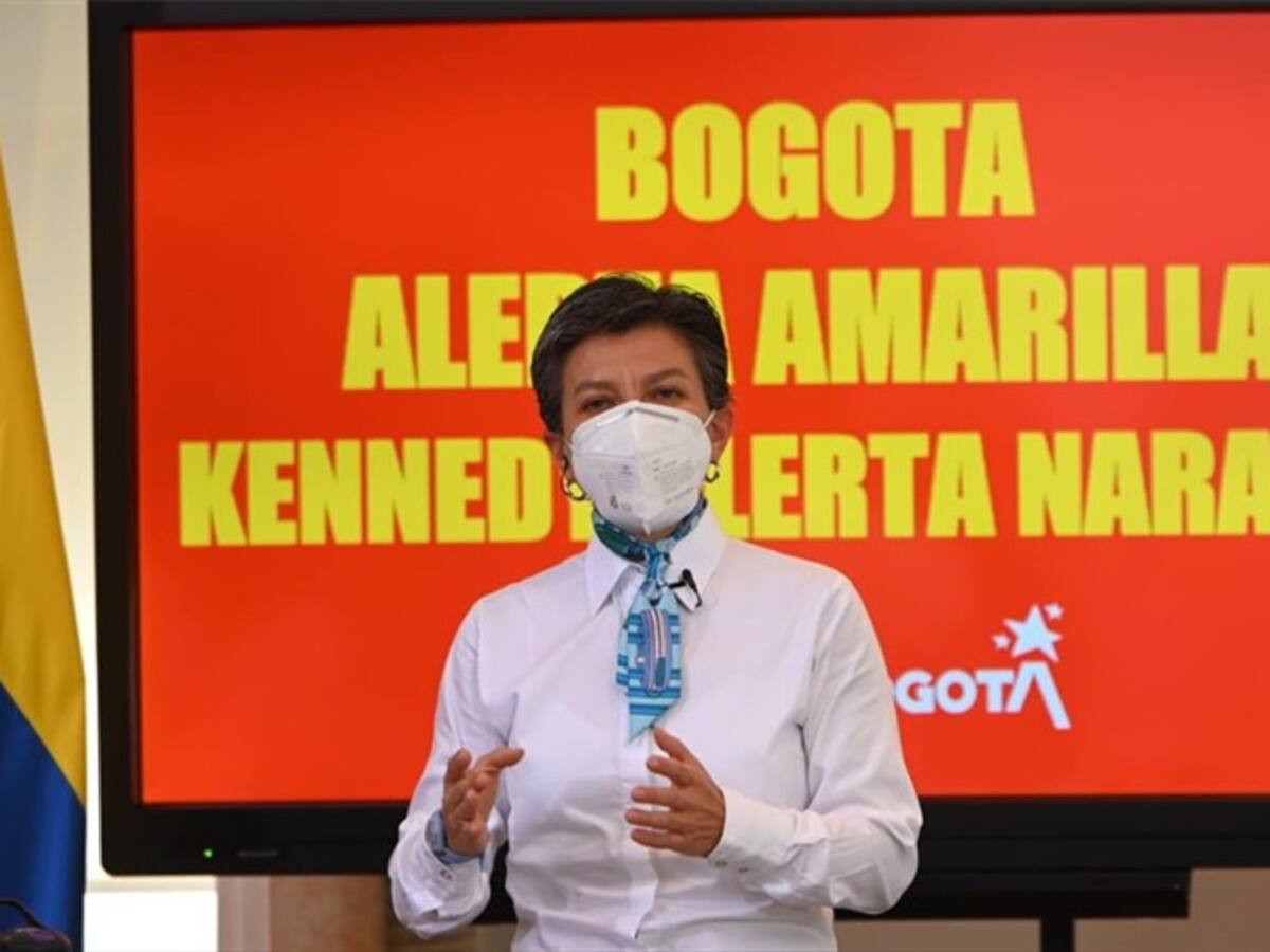 Nadie, así trabaje en otra localidad, puede salir de Kennedy: Claudia López