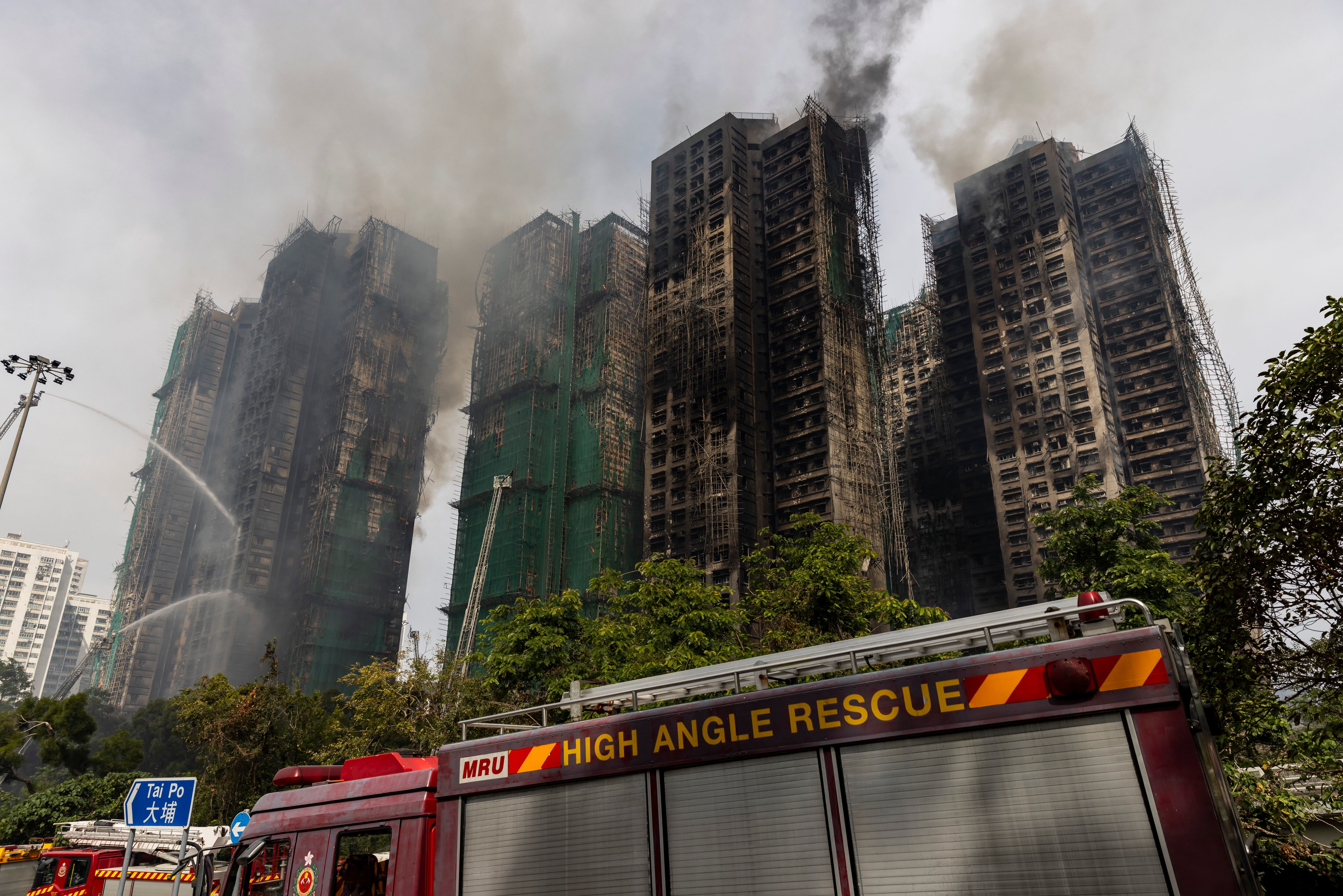 Edificios residenciales incendiados en Hong Kong. Isaac Lawrence/Getty Images