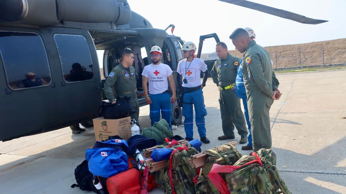 Realizan labores de búsqueda de parapentistas accidentados en Sierra Nevada de Santa Marta