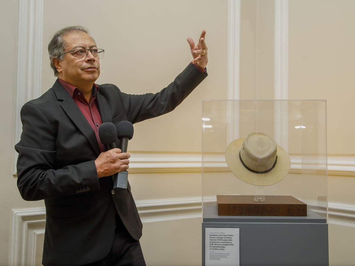 “Provocaciones groseras”: Acore tras reconocimiento a sombrero de Pizarro