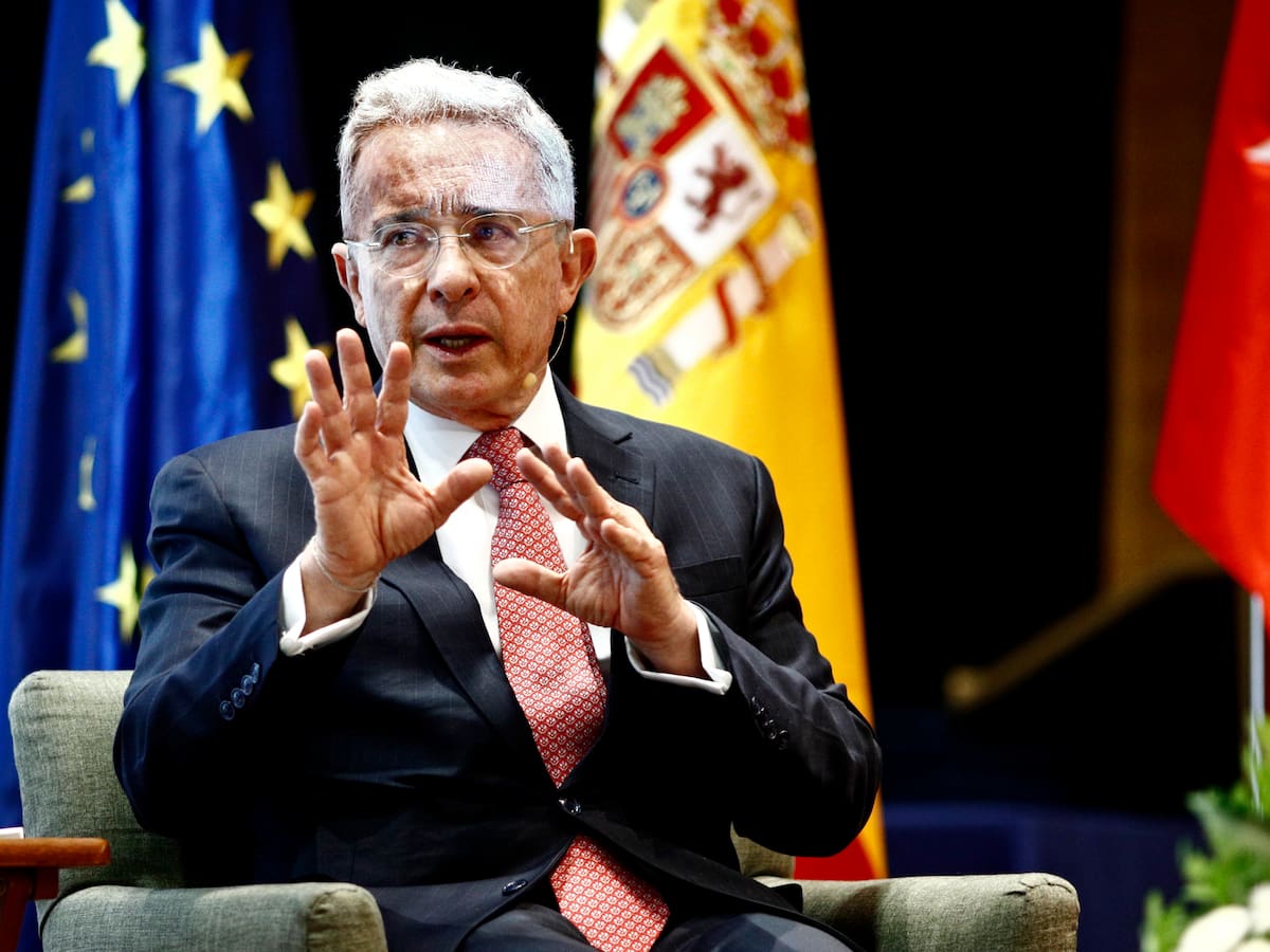 Álvaro Uribe estará como invitado en un foro sobre el auge de China