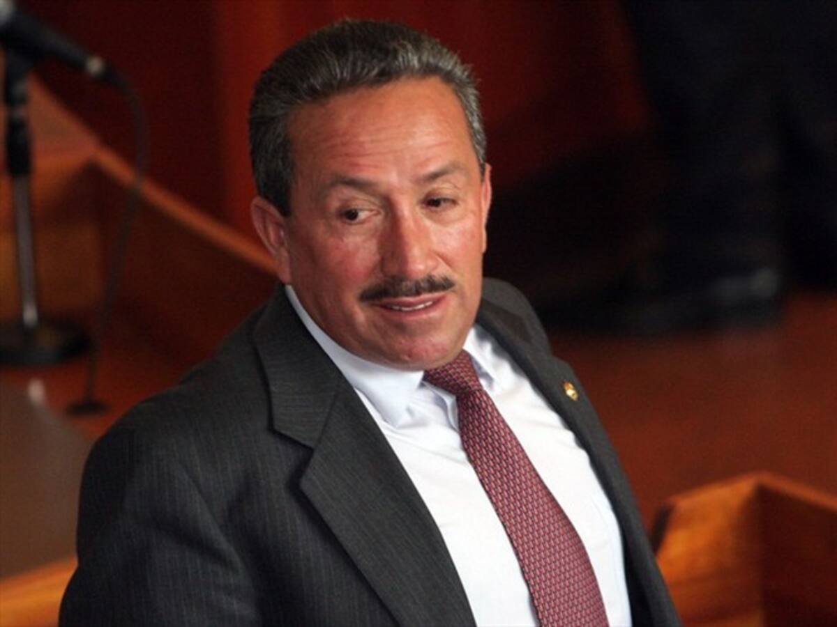 Hugo Aguilar reaparece en Santander en plena campaña política