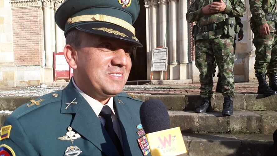 Para el coronel Omar Zapata, la forma en la que se dio el atentado en Tunja fortalece la hipótesis que el Eln es el responsable del hecho criminal. Foto: Jorge Herrera (W Radio)