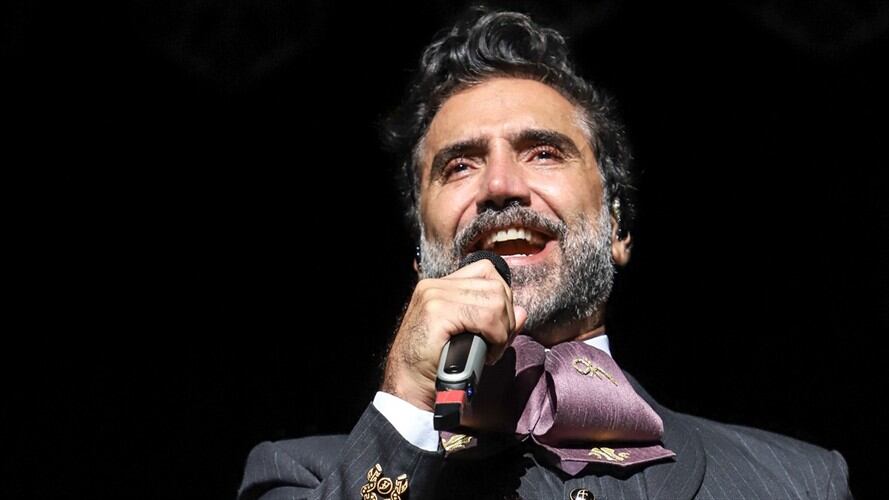 Alejandro Fernández, ganador de múltiples premios Latin Grammy, ha dado a conocer las nuevas fechas de su gira mundial ‘Hecho en México’ en Latinoamérica. Foto: Getty Images