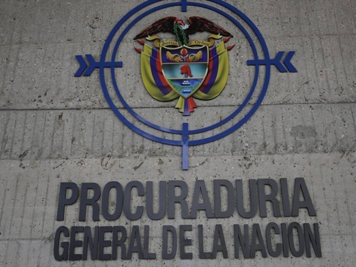 Exalto funcionario de la Procuraduría irá a juicio por corrupción