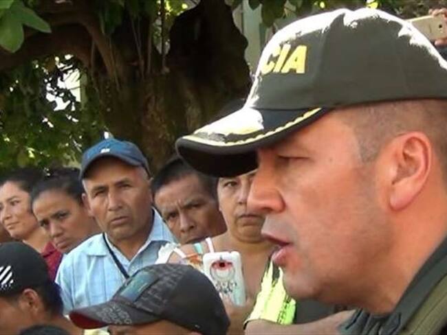 El coronel Rosemberg Novoa, comandante de Policía Cauca, dijo que un equipo especial investiga lo sucedido . Foto: Policía