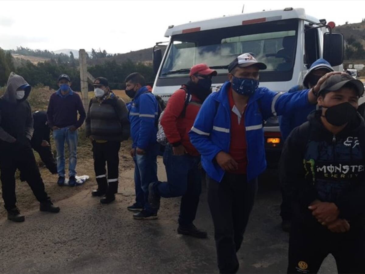 Trabajadores de la concesión de Carlos Solarte protestan por falta de pagos