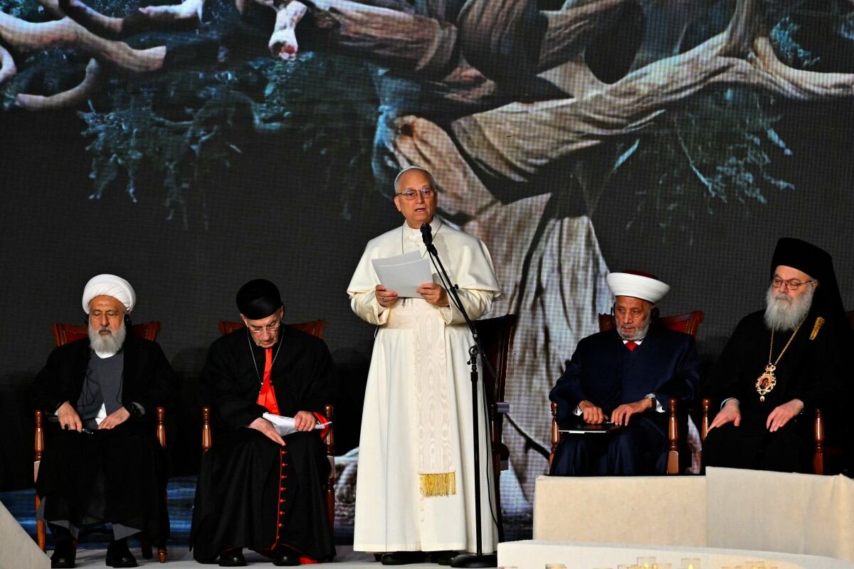 Papa León XIV en una reunión de diálogo interreligioso en Beirut. Foto: Andreas SOLARO / AFP