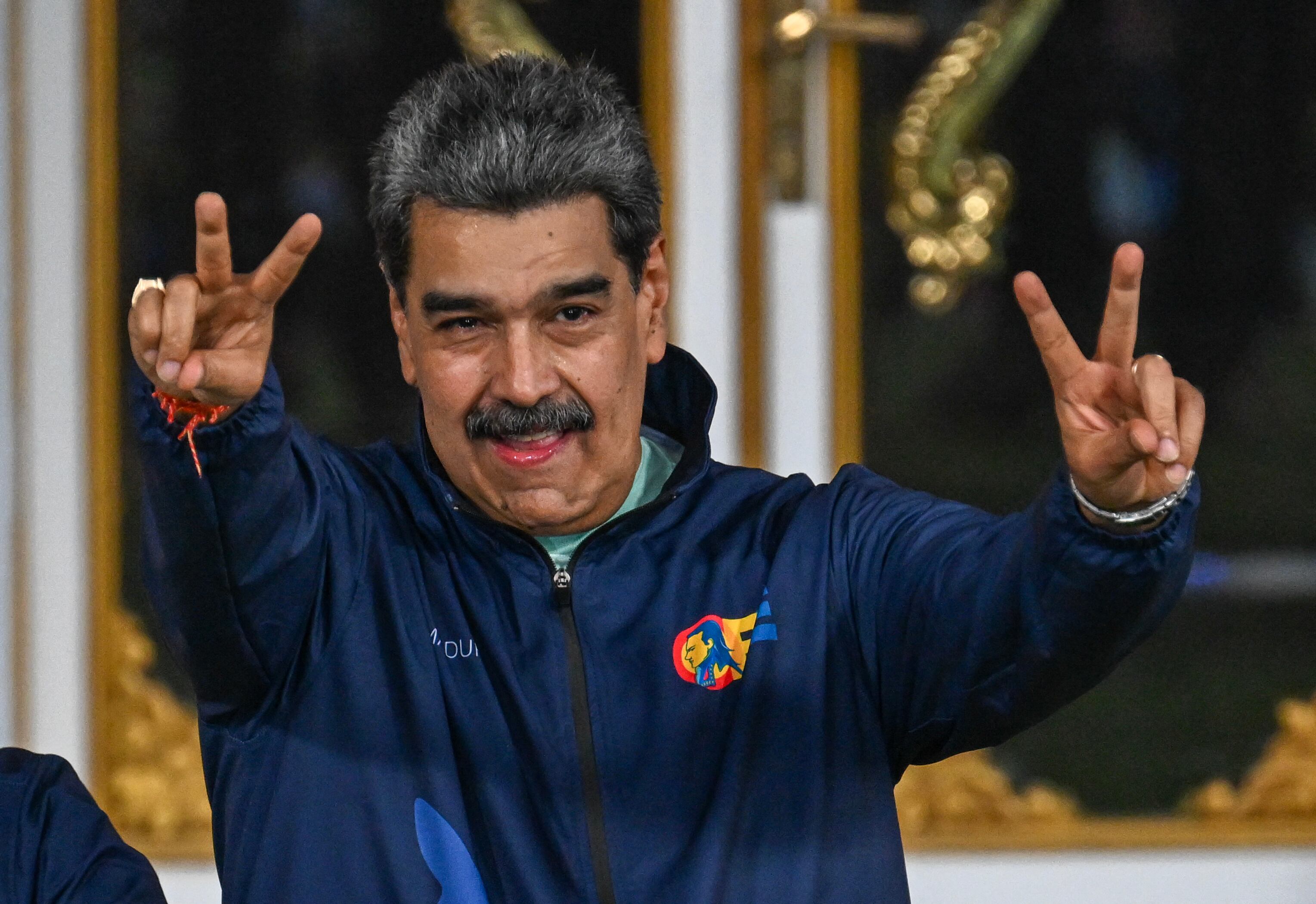 Maduro aseguró que “no van a poder con Venezuela” y evitó hablar sobre el Cartel de los Soles. (Photo by Juan BARRETO / AFP)