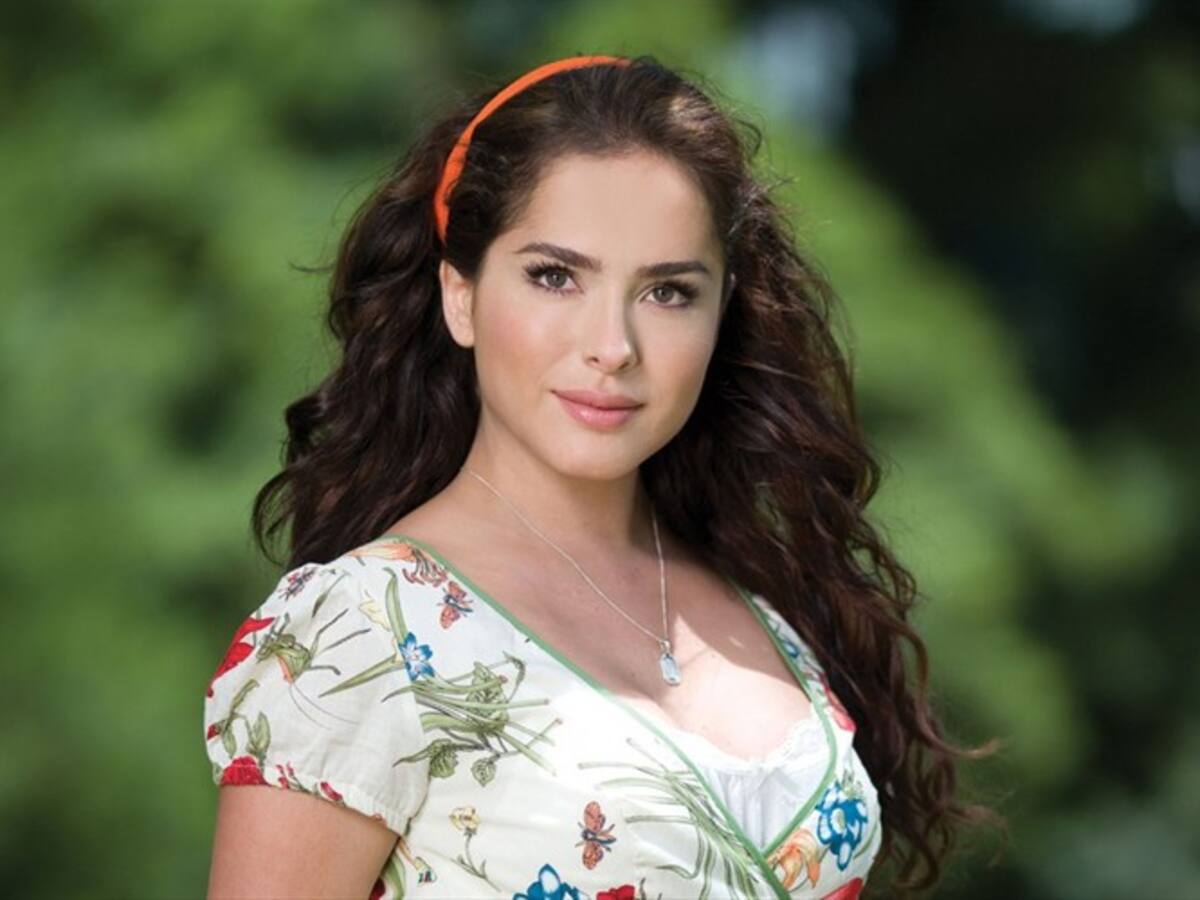 Danna García sigue en tratamiento por fuertes secuelas respiratorias del COVID-19