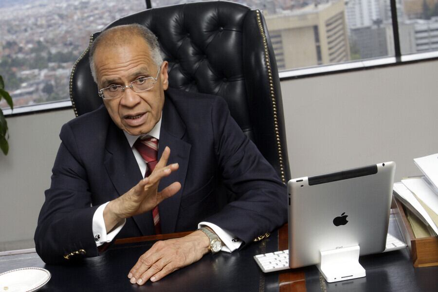 “La propuesta no es aceptable“: exministro Alfonso Gómez sobre papeleta para convocar constituyente