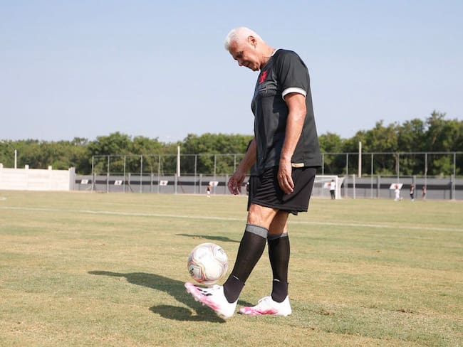 Roberto Dinamite. Foto: Twitter @rdinamite10.