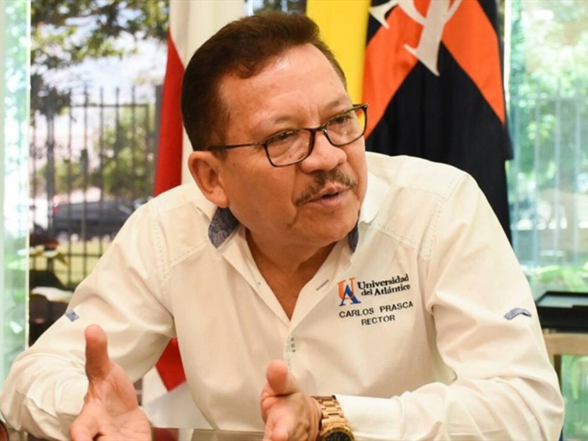 Procuraduría levanta medida de suspensión a Carlos Prasca