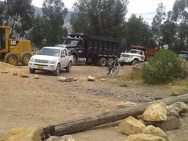 Corpoboyacá verifica construcción de vía en Páramo de Pisba . Foto: Colprensa