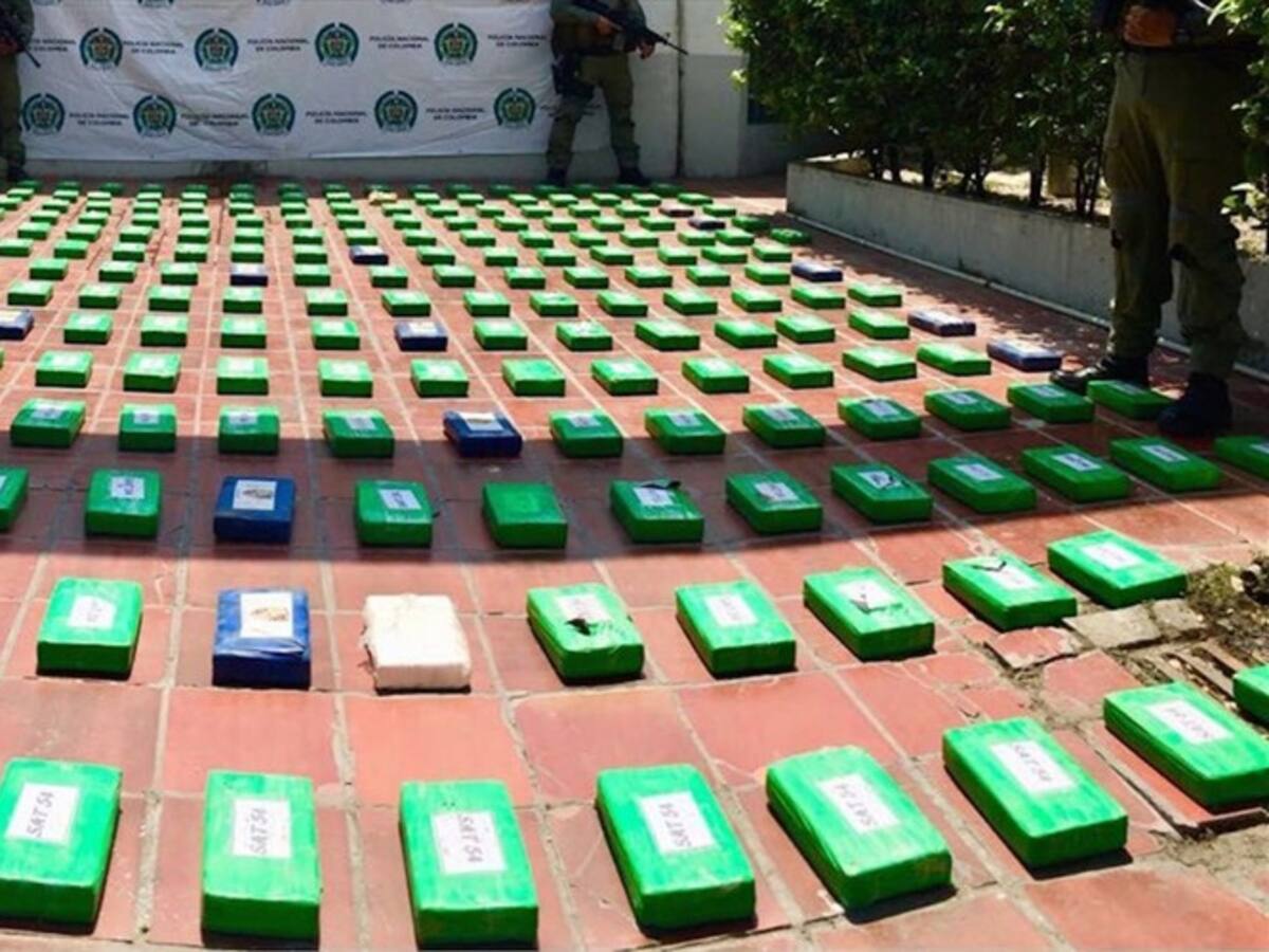 Caen dos toneladas de cocaína en Puerto de Santa Marta