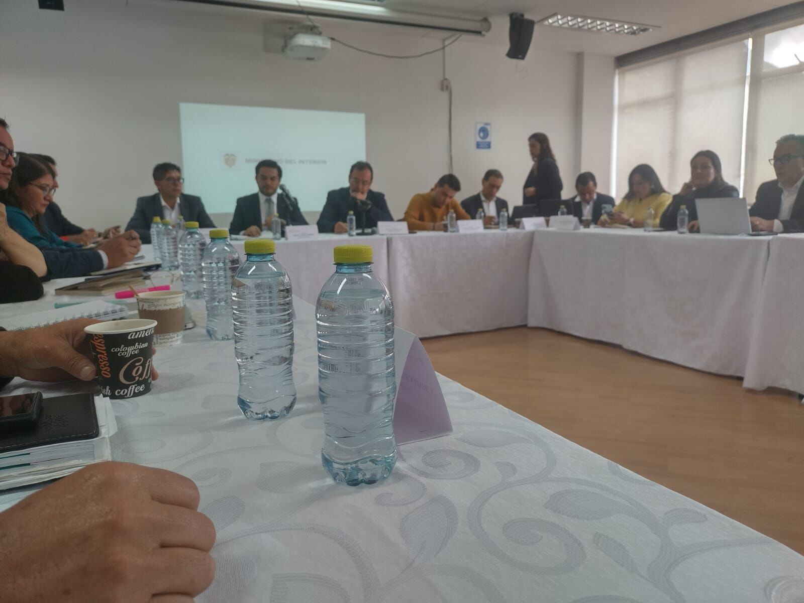 Mesa de concertación del municipio de Santamaría. Foto: Cortesía.