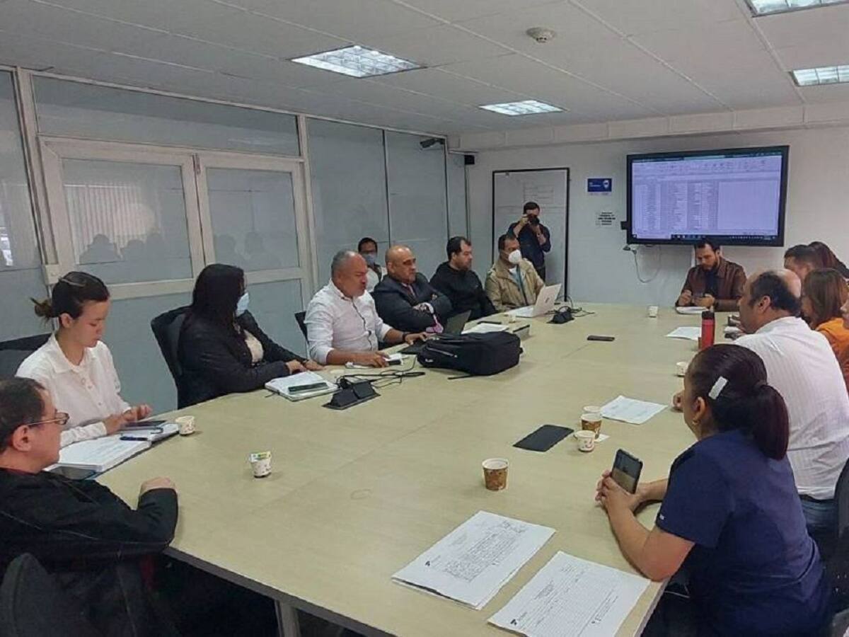 Fuerte llamado de los hospitales de Caldas para que las EPS paguen las deudas