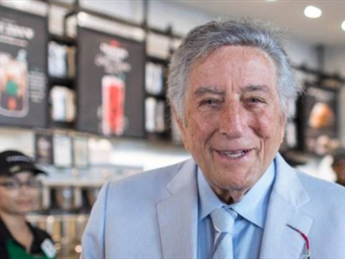 Biden rinde tributo a Tony Bennett tras su muerte