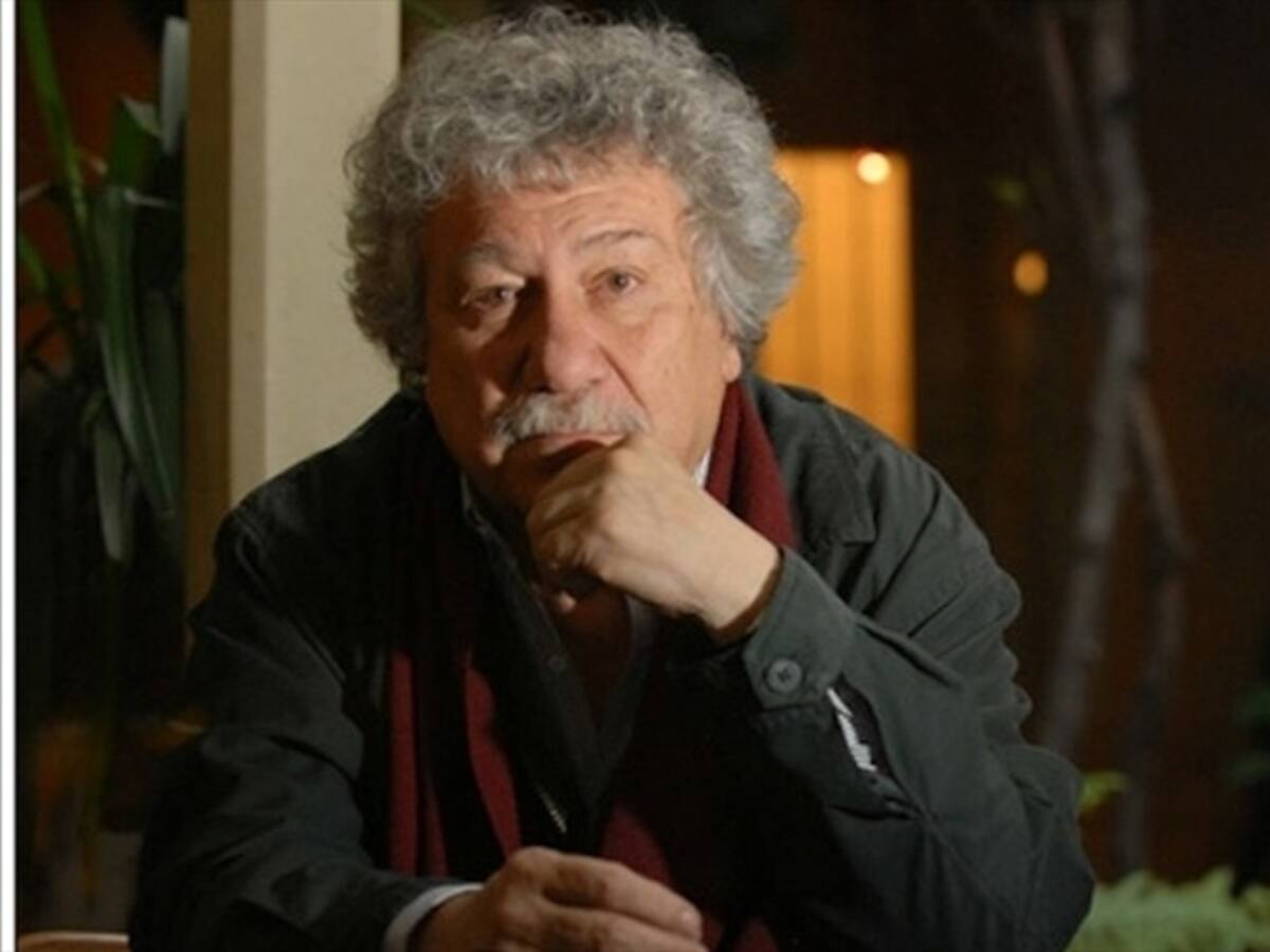 Polémica por publicación que llama "el poeta de las Farc" a Juan Manuel Roca