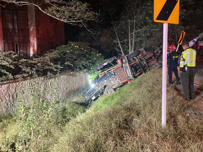 Son tres muertos y cinco heridos en accidente entre Tunja - Motavita. Foto: Suministrada.