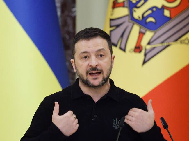 Kiev (Ucrania), 25/01/2025.- El presidente de Ucrania, Volodymyr Zelensky, habla durante una rueda de prensa con su homólogo moldavo tras su reunión en Kiev.