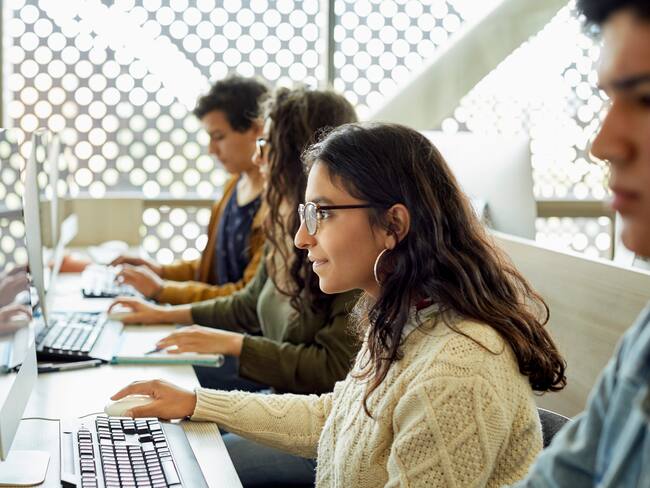 Más de un millón de colombianos accedieron a educación gratuita gracias a Cardif