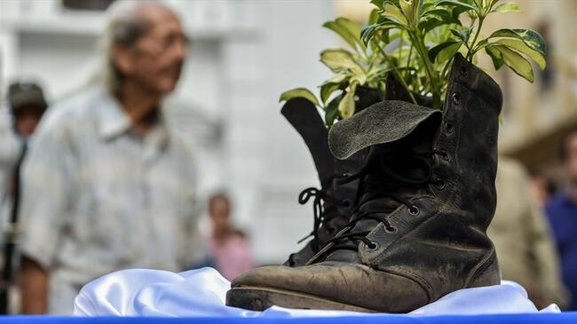 Los recursos disponibles del Gobierno Nacional para financiar la Ley de Víctimas y Restitución de Tierras siguen siendo insuficientes, dice la Contraloría. Foto: Getty Images
