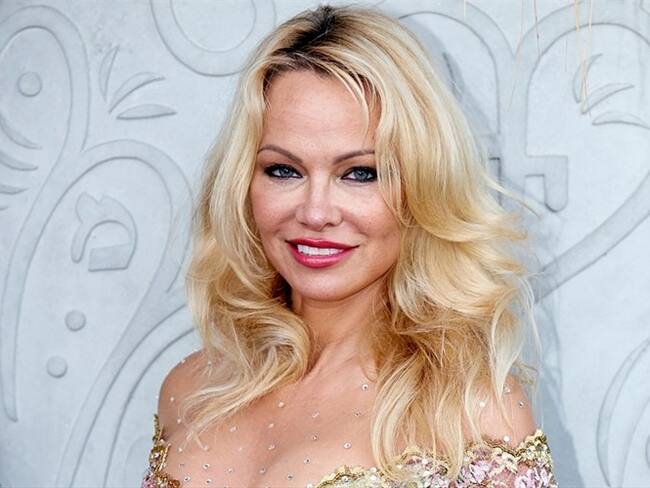 Pamela Anderson y sus fotos en la playa. Foto: Getty