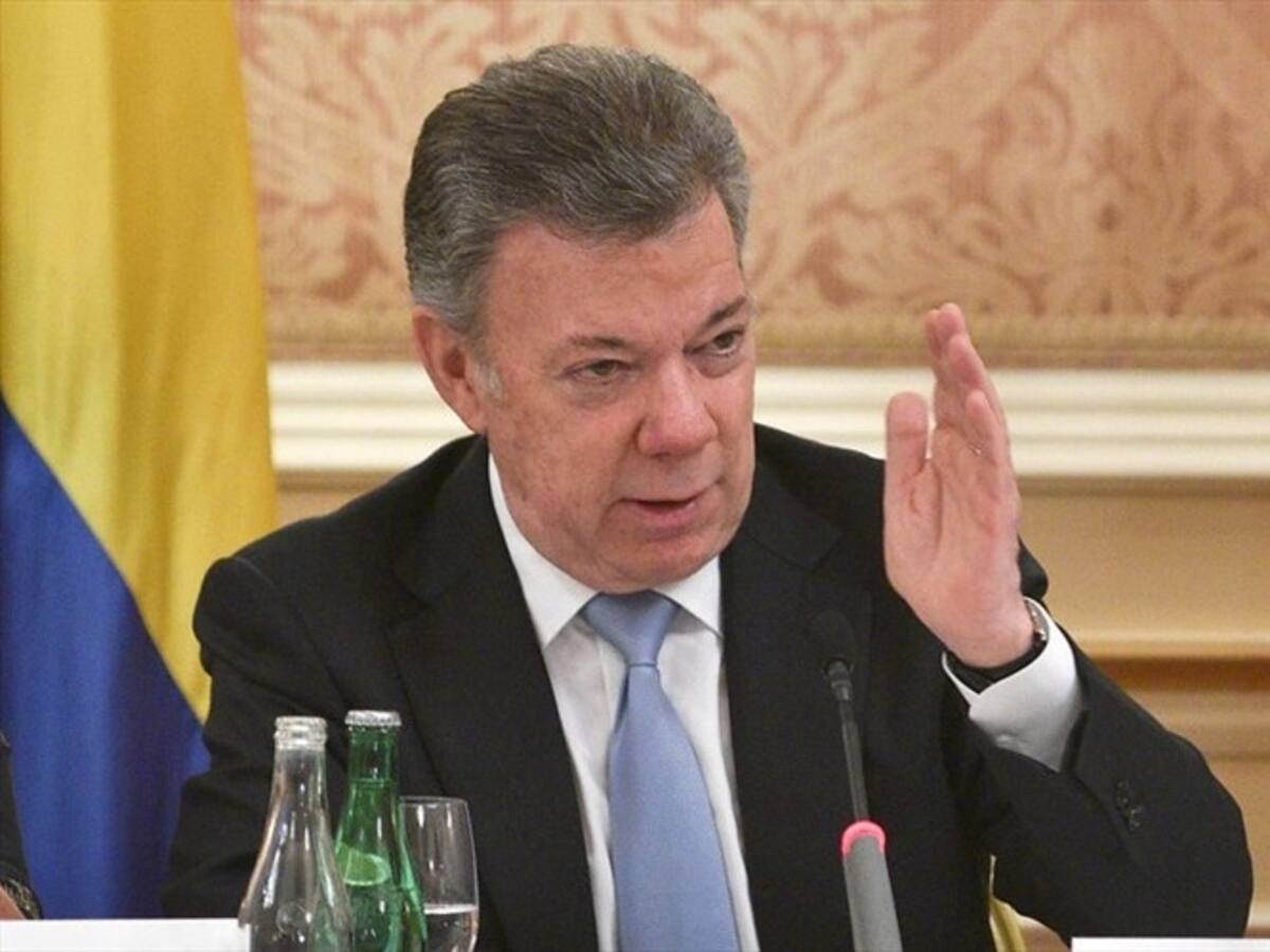 Comisión de Acusación y CNE archivaron expedientes contra Santos por Odebrecht