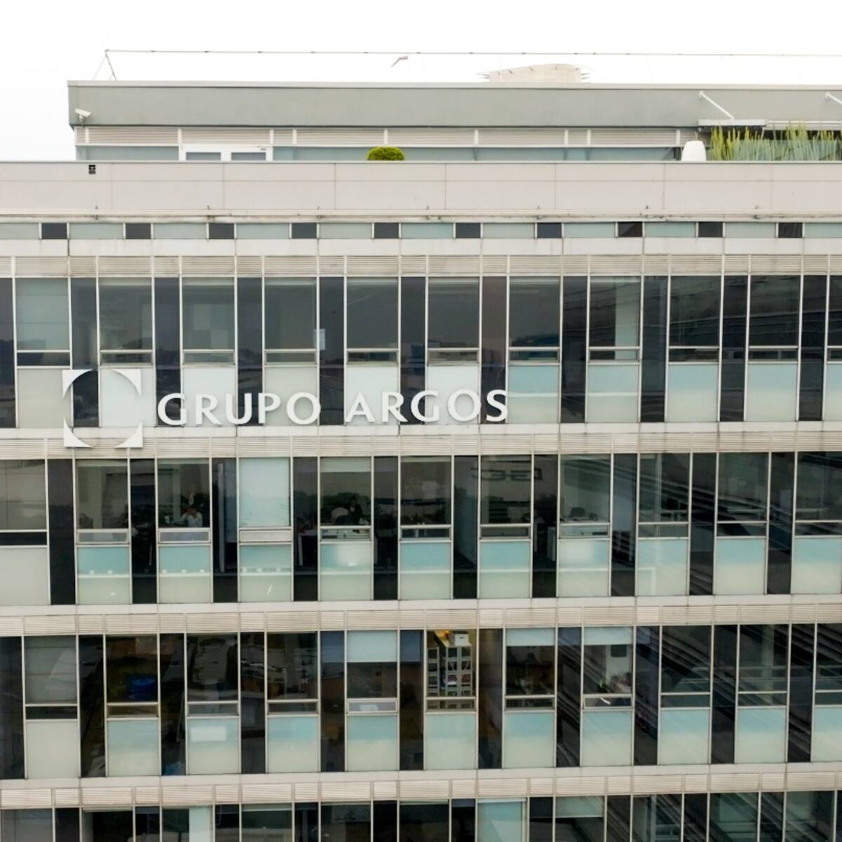 Grupo Argos propone distribuir 230 millones de dólares a accionistas de Cementos Argos