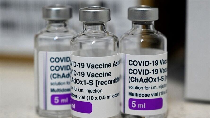 España donó a Colombia 957.600 vacunas contra el COVID-19 de AstraZeneca. Foto: Getty Images