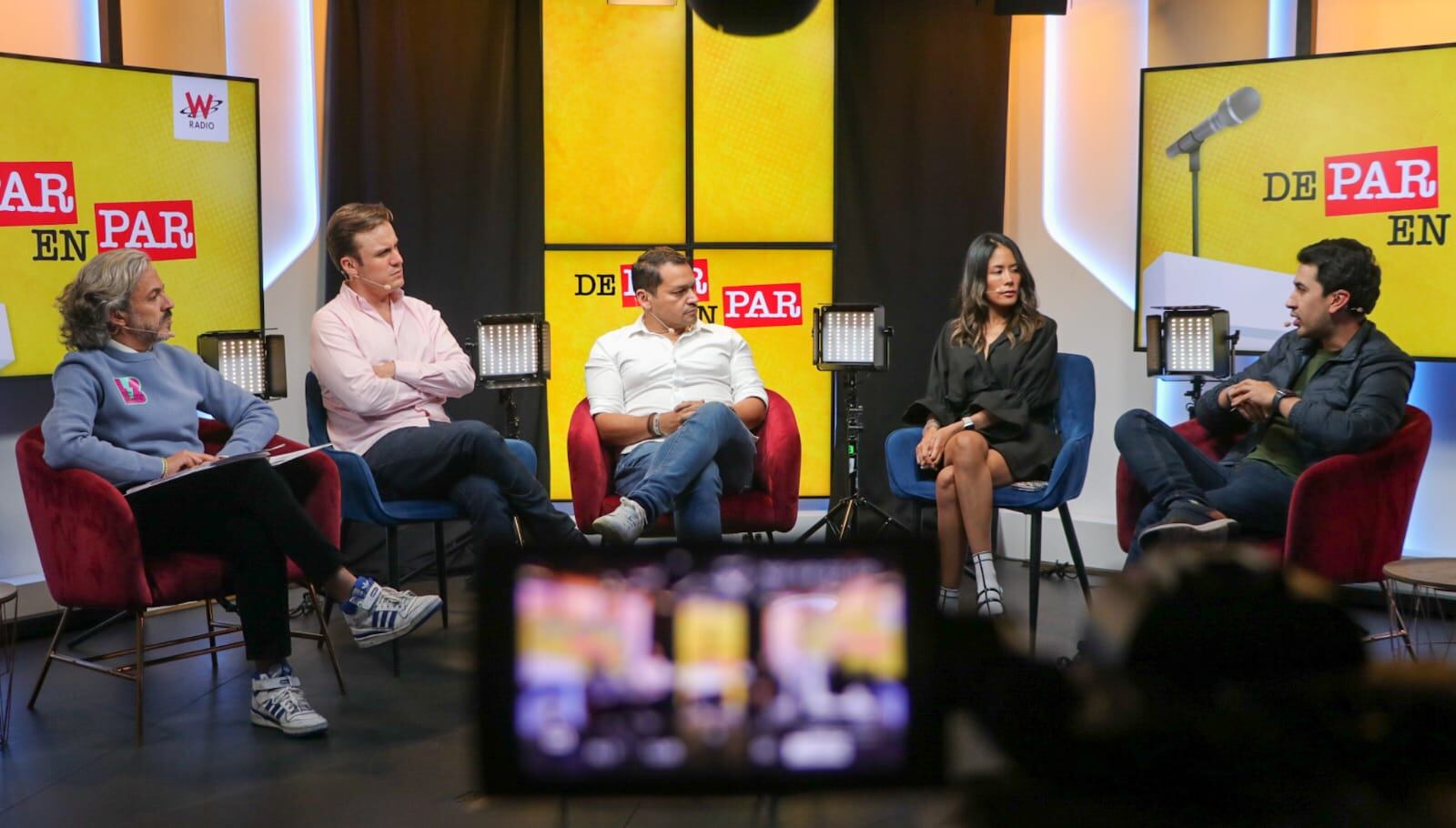 De Par en Par: Juan Daniel Oviedo, Daniel Briceño y Alejandro Ocampo. Foto: W Radio.