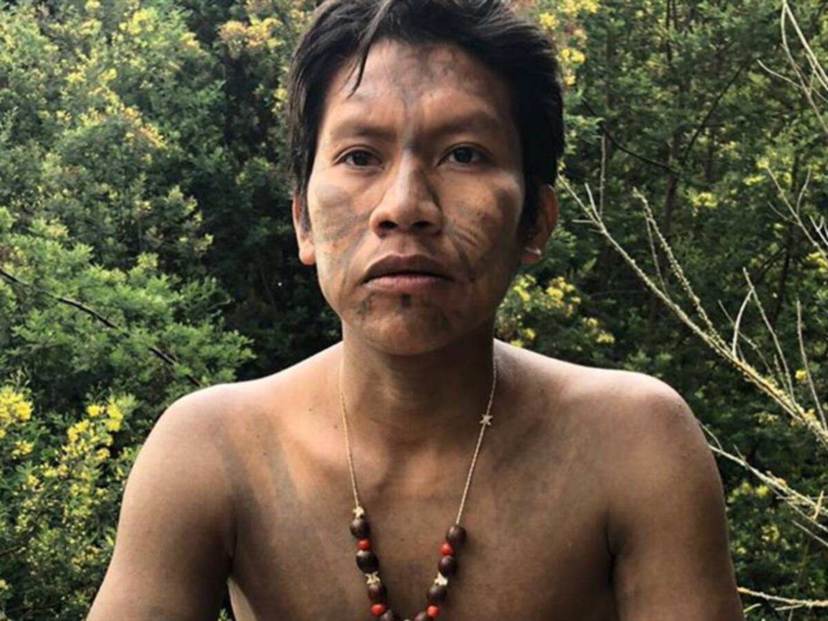 Aimema Urue, la esencia y la espiritualidad entre formas y lienzos