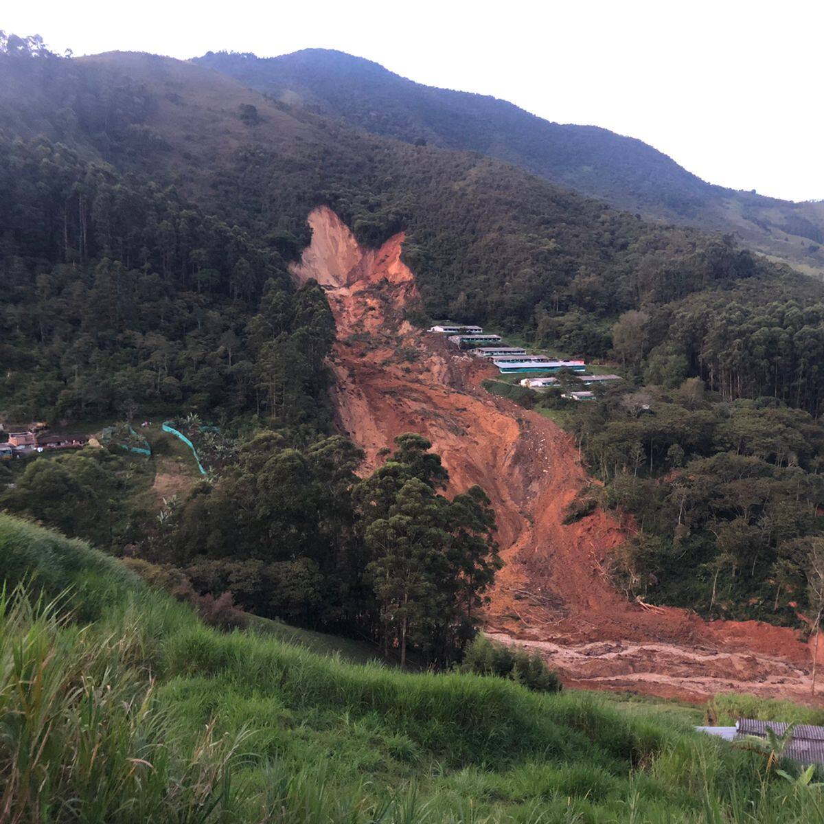 Continúan monitoreando la situación en Antioquia tras emergencia por deslizamiento