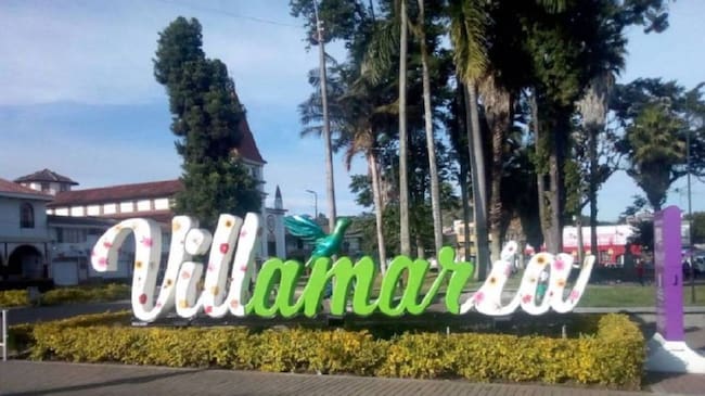 Cansados por estar sin el servicio de agua cada que se presentan lluvias. Crédito: Óscar M. Ramírez.