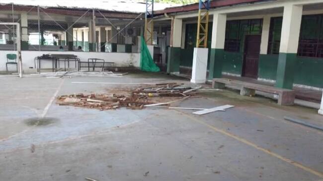 Sigue La W conoció denuncias de colegios abandonados y deteriorados. Los estudiantes tampoco están recibiendo una educación adecuada. . Foto: Cortesía concejal Elkin Jadrian Uni