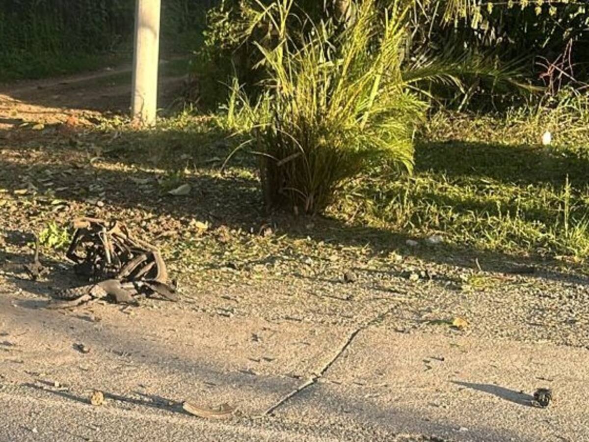 Dos policías heridos por explosión de moto acondicionada con explosivos en El Bordo, Cauca