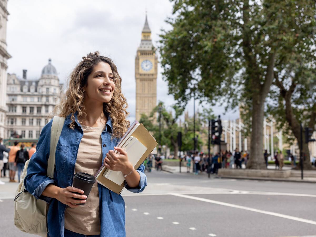 ¿Quiere estudiar GRATIS en Reino Unido? Becas Chevening pagan viaje, visa y más