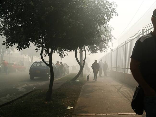 Humo en la localidad de Fontibón. Foto: Colprensa