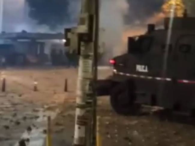 Enfrentamientos UIS / Video Policía