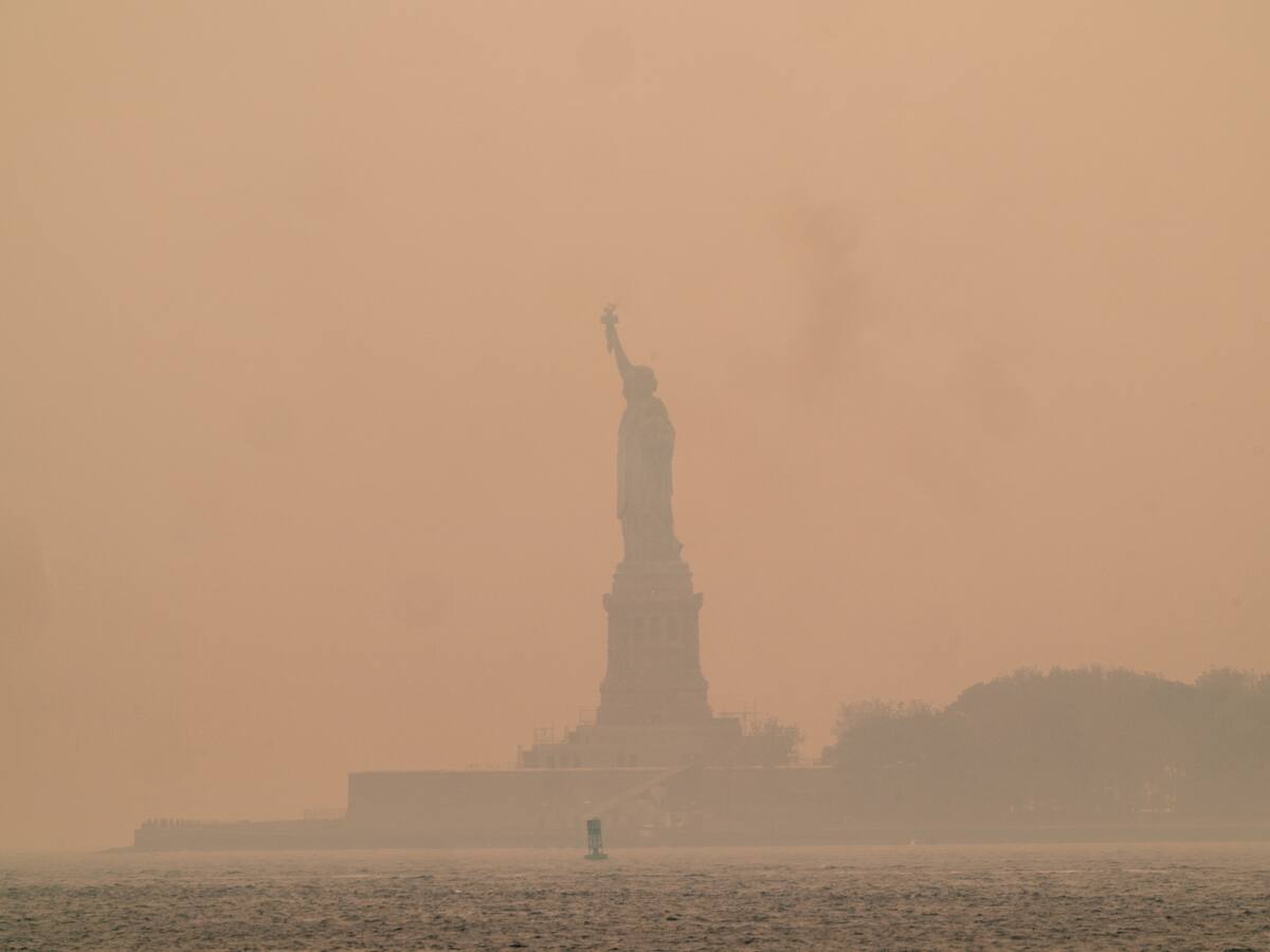 Alerta por incendios forestales en Canadá que cubren de humo ciudades estadounidenses