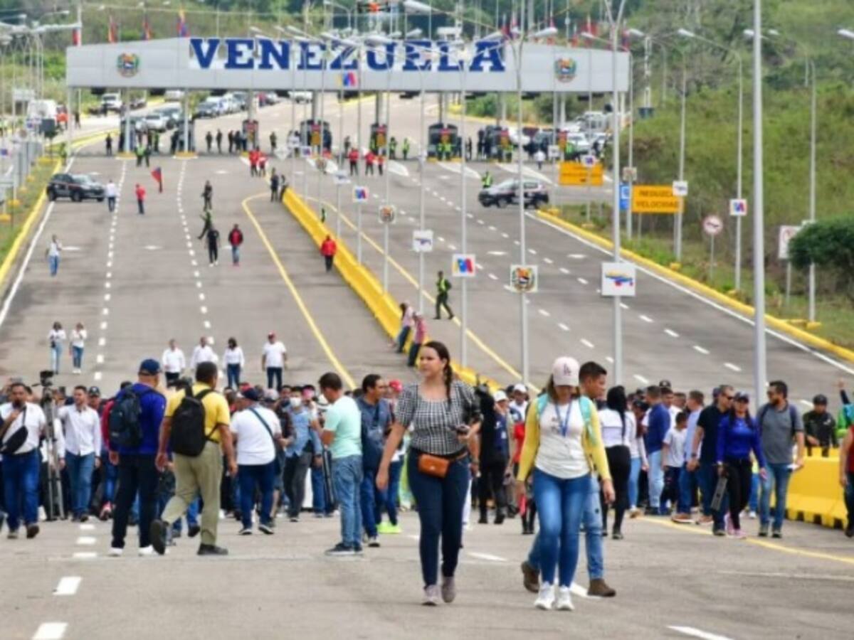 ¿Por qué fue detenido el mayor del Ejército Miguel Ángel Acosta al cruzar la frontera con Venezuela?