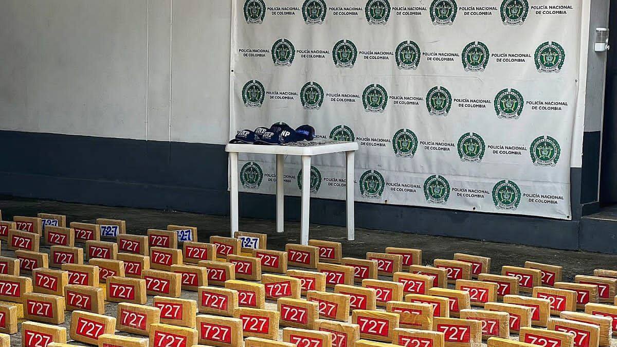 Judicializado expolicía sorprendido en una camioneta de la UNP con cocaína en Cauca