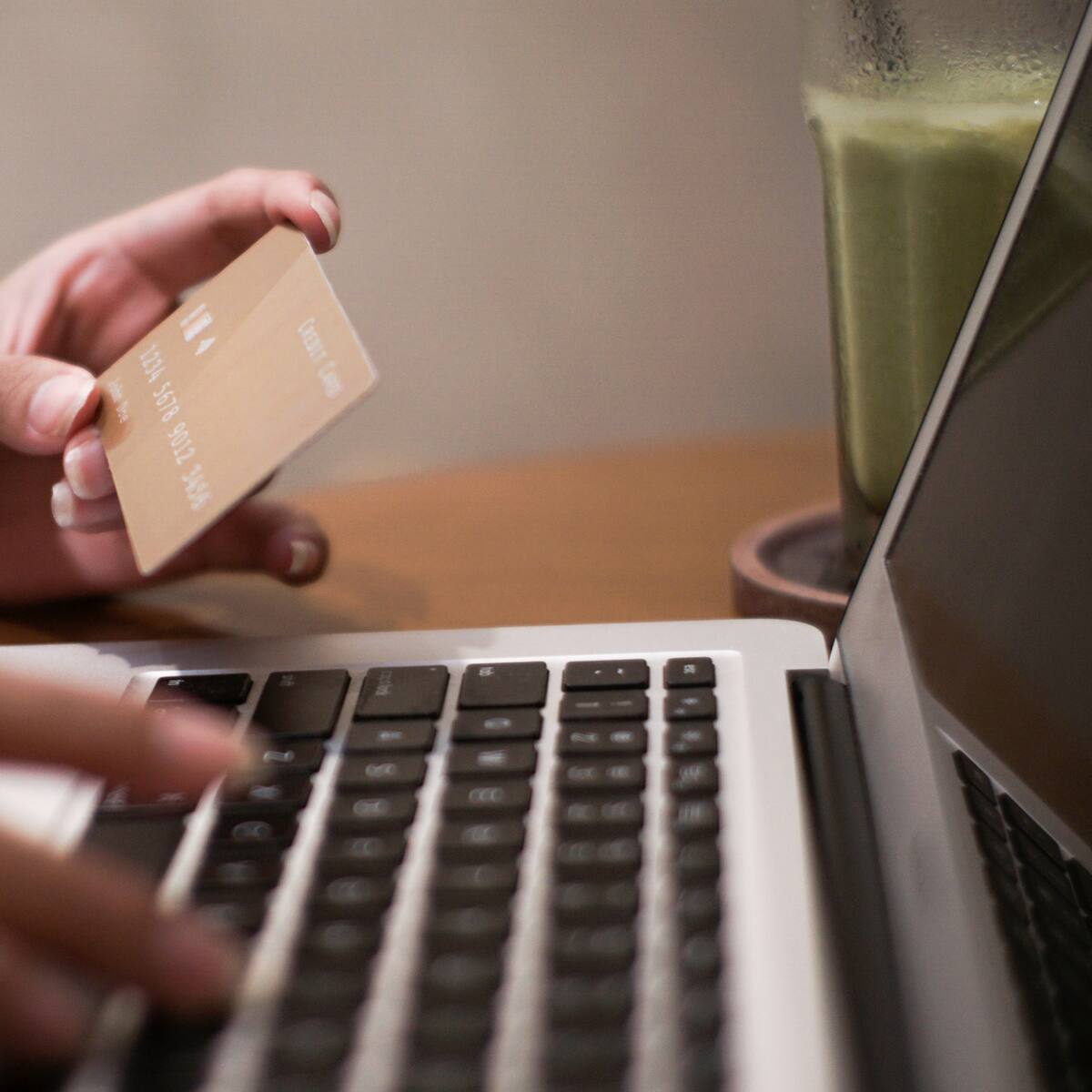NuBank Colombia baja a 25% las tasas de tarjetas de crédito